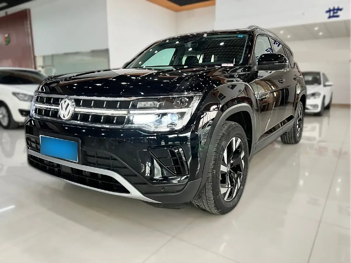 2023 Volkswagen Teramont 2.0T 220HP L4 7DCT