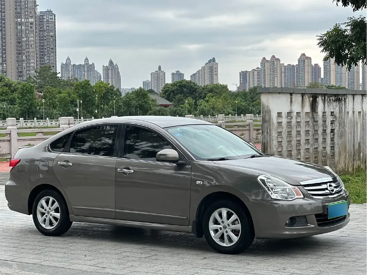 2016 Nissan Sylphy 1.6L 117HP L4 4AT