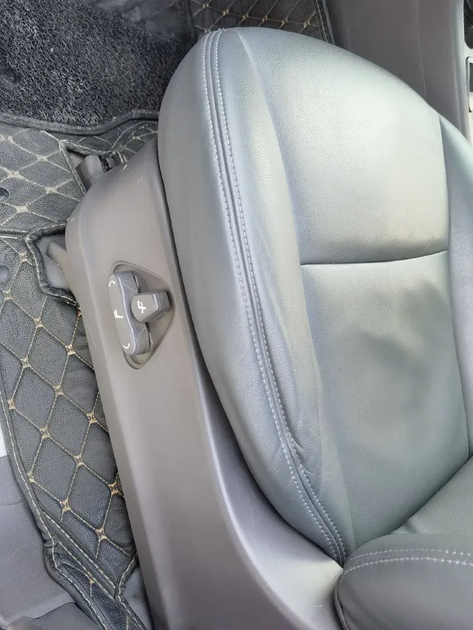 2014 SsangYong Rodius 2.0T 155HP L4 5AT,autocango,china used car exporter,china ev exporter,chinese used car exporter,chinese used ev exporter