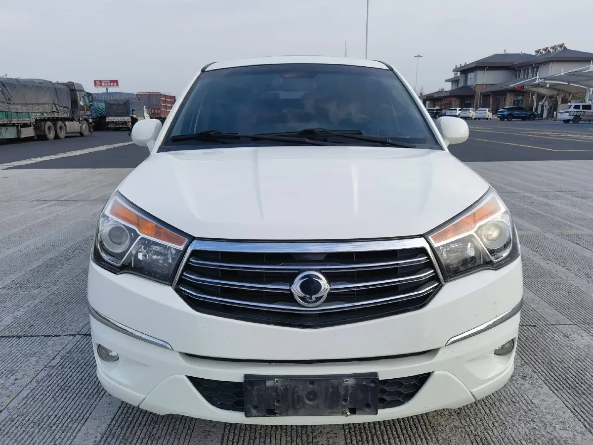 2014 SsangYong Rodius 2.0T 155HP L4 5AT,autocango,china used car exporter,china ev exporter,chinese used car exporter,chinese used ev exporter
