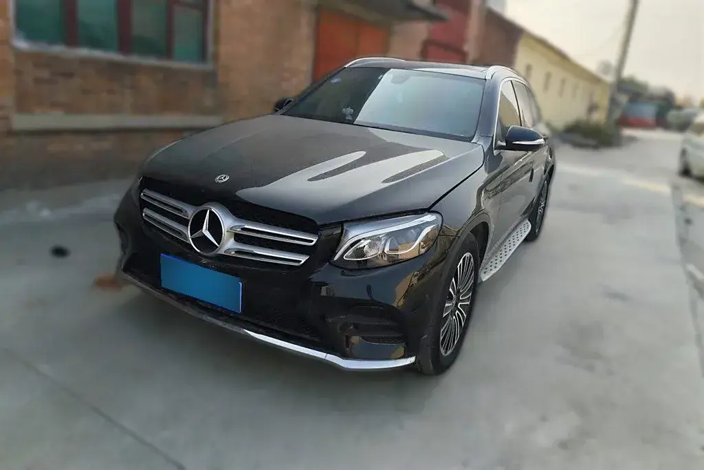 2018 Mercedes-Benz GLC Class 2.0T 211HP L4 9AT