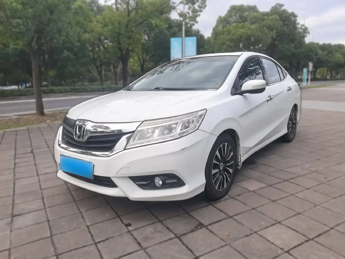 2013 Honda Crider 1.8L 139HP L4 5AT