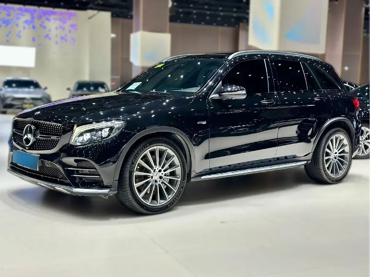 2017 Mercedes-Benz GLC AMG 3.0T 367HP V6 9AT