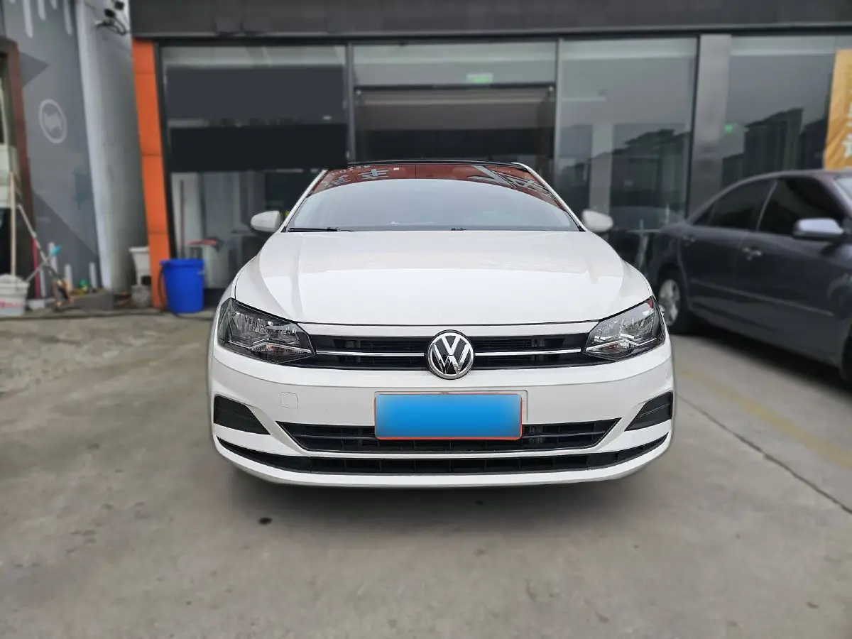 2019 Volkswagen Polo 1.5L 113HP L4 6AT