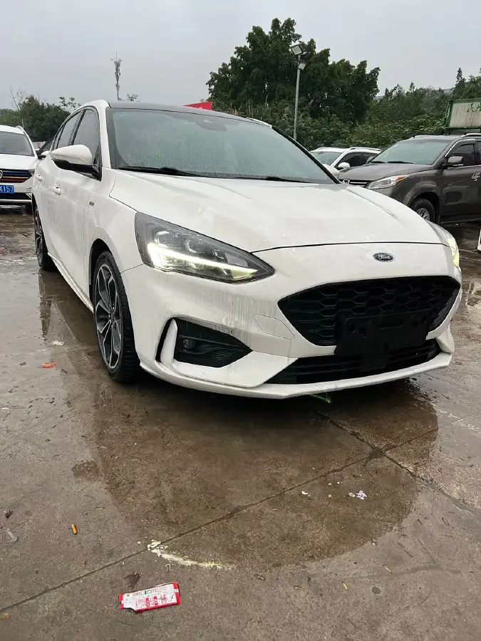 2019 Ford Focus 1.5T 184HP L3 8AT