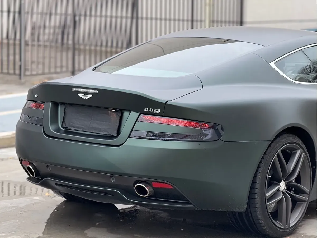 2013 Aston Martin DB9 6.0L 517HP V12 6AT,autocango,china used car exporter,china ev exporter,chinese used car exporter,chinese used ev exporter