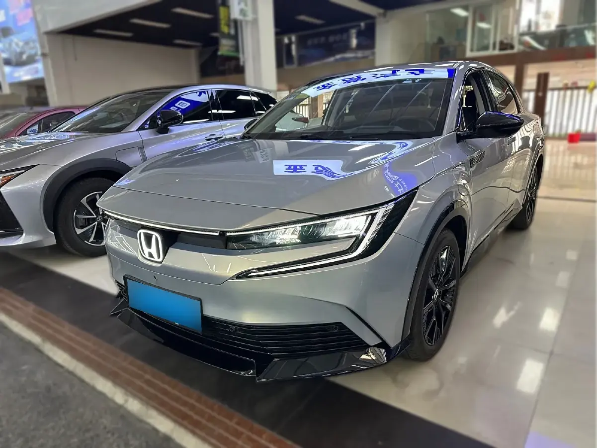 2024 Honda e:NP2 BEV 68.8KWH