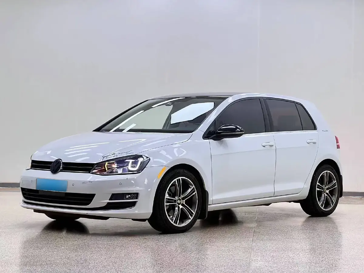 2017 Volkswagen Golf 1.4T 131HP L4 5MT