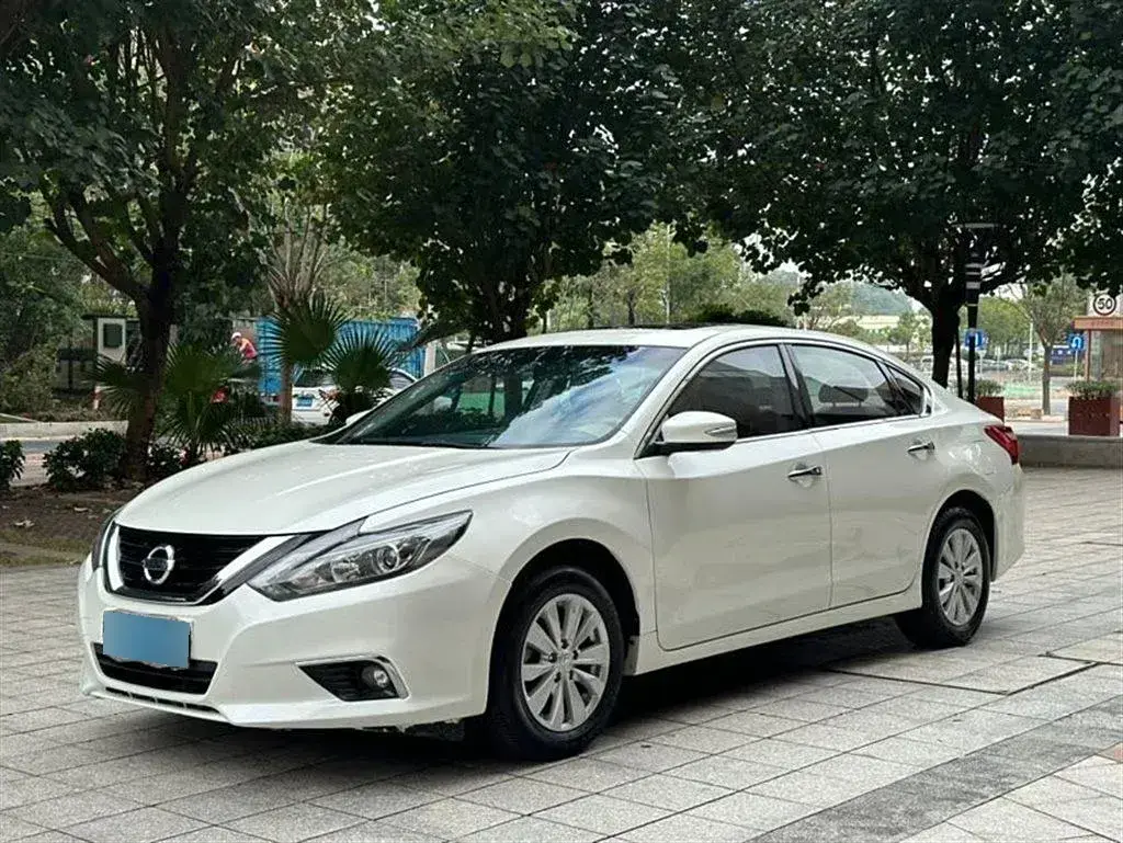 2016 Nissan Teana 2.0L 150HP L4 CVT