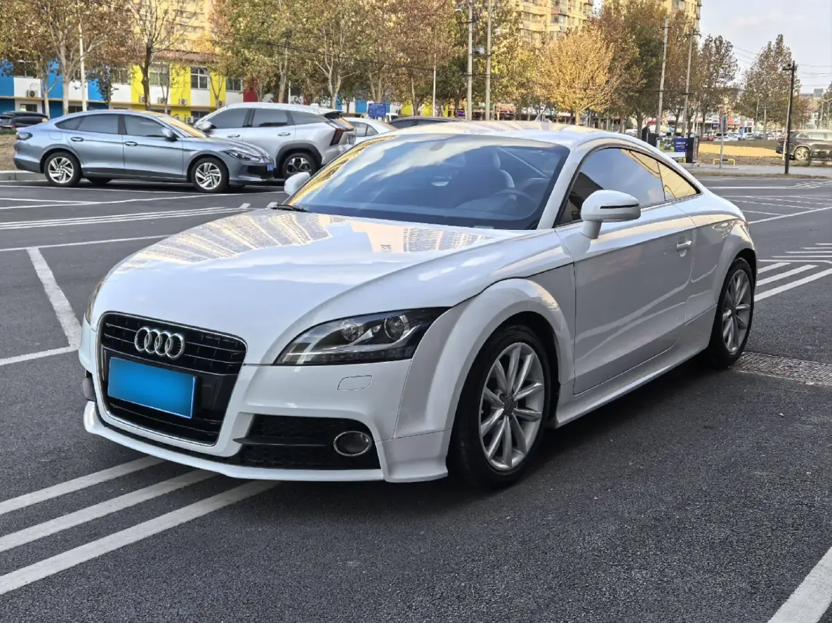 2013 Audi TT 2.0T 211HP L4 6DCT