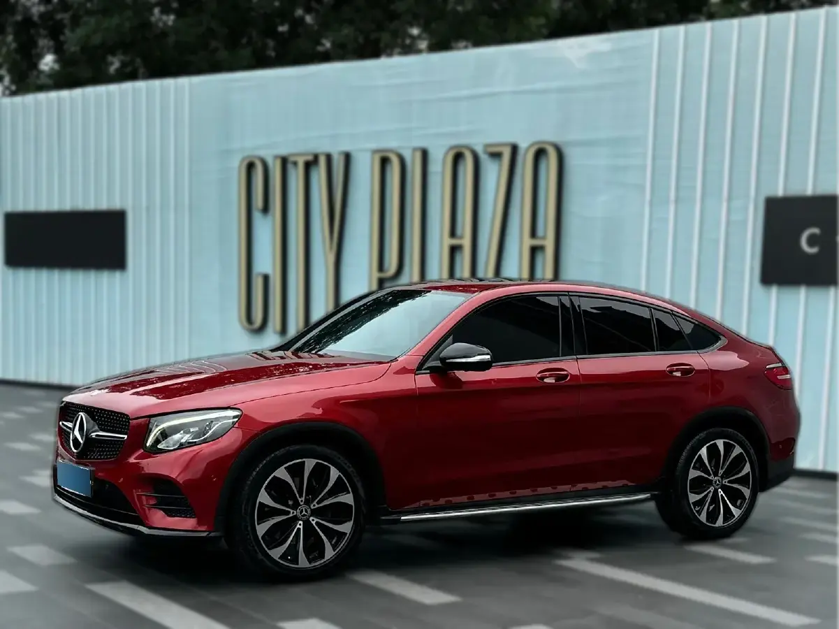 2017 Mercedes-Benz GLC Coupe 2.0T 211HP L4 9AT