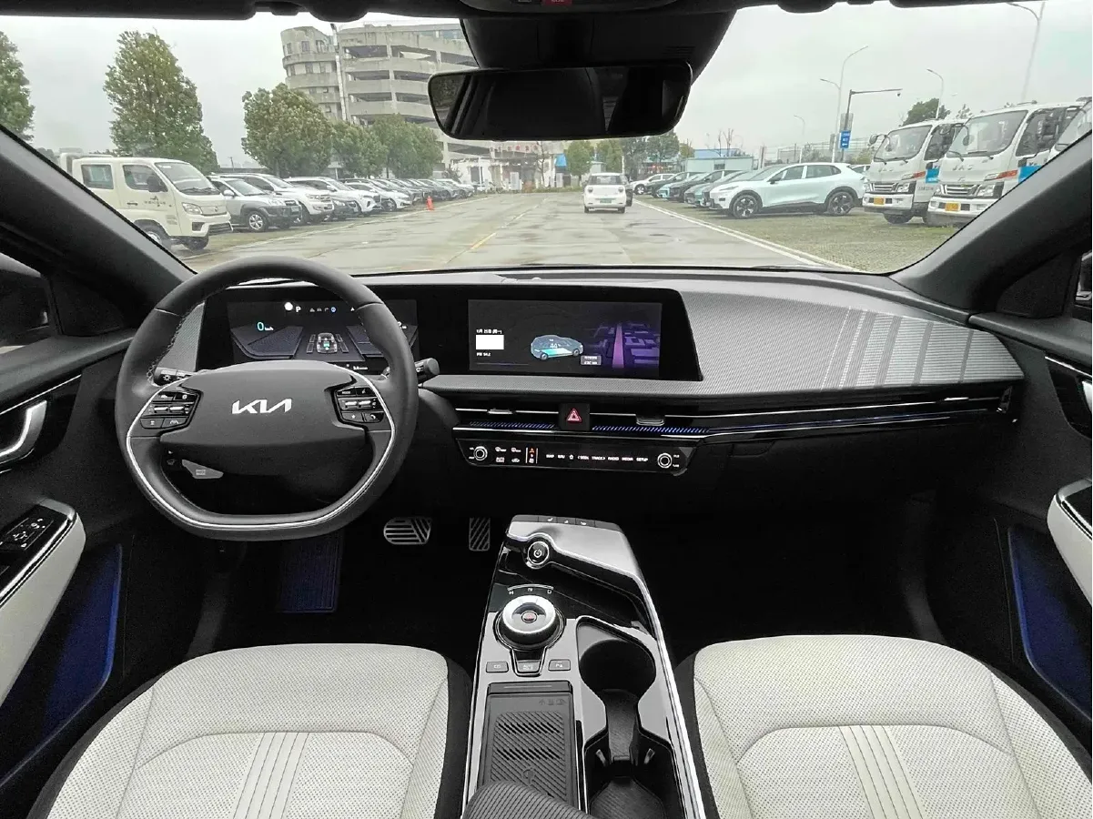 2023 Kia EV6 BEV 76.4KWH,autocango,china used car exporter,china ev exporter,chinese used car exporter,chinese used ev exporter