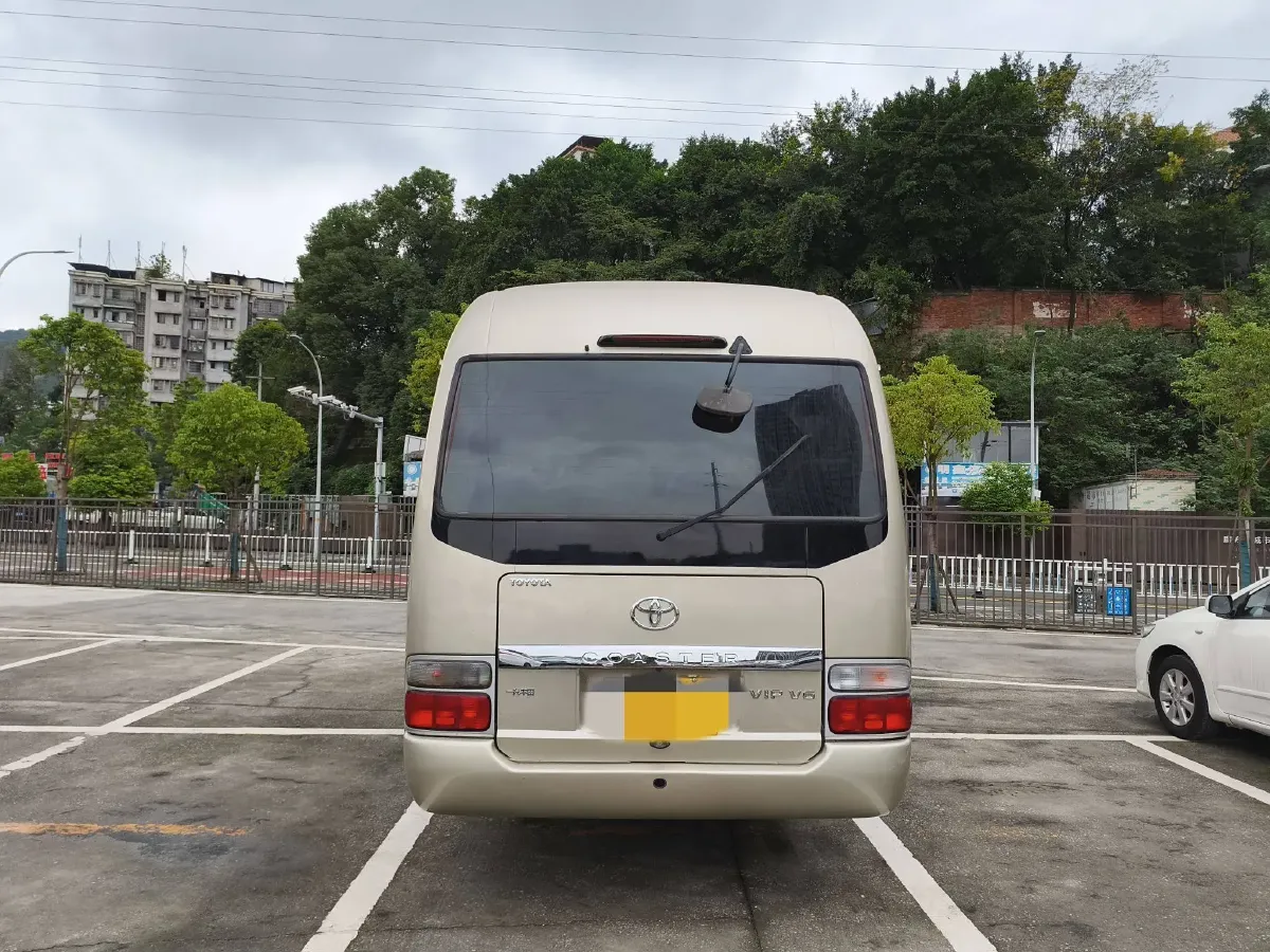 2007 Toyota Coaster 2.7L 147HP L4 5MT,autocango,china used car exporter,china ev exporter,chinese used car exporter,chinese used ev exporter