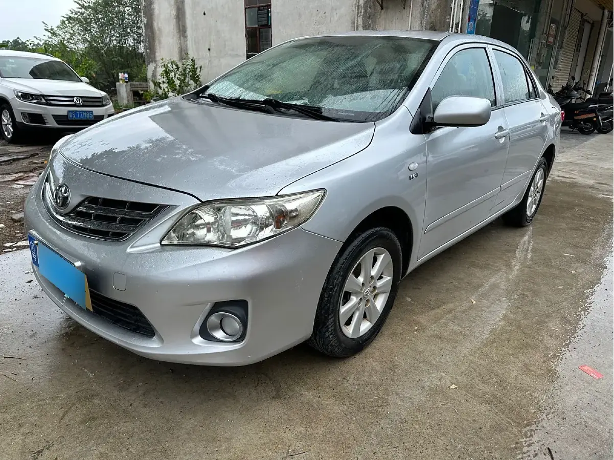 2011 Toyota Corolla 1.6L 122HP L4 4AT