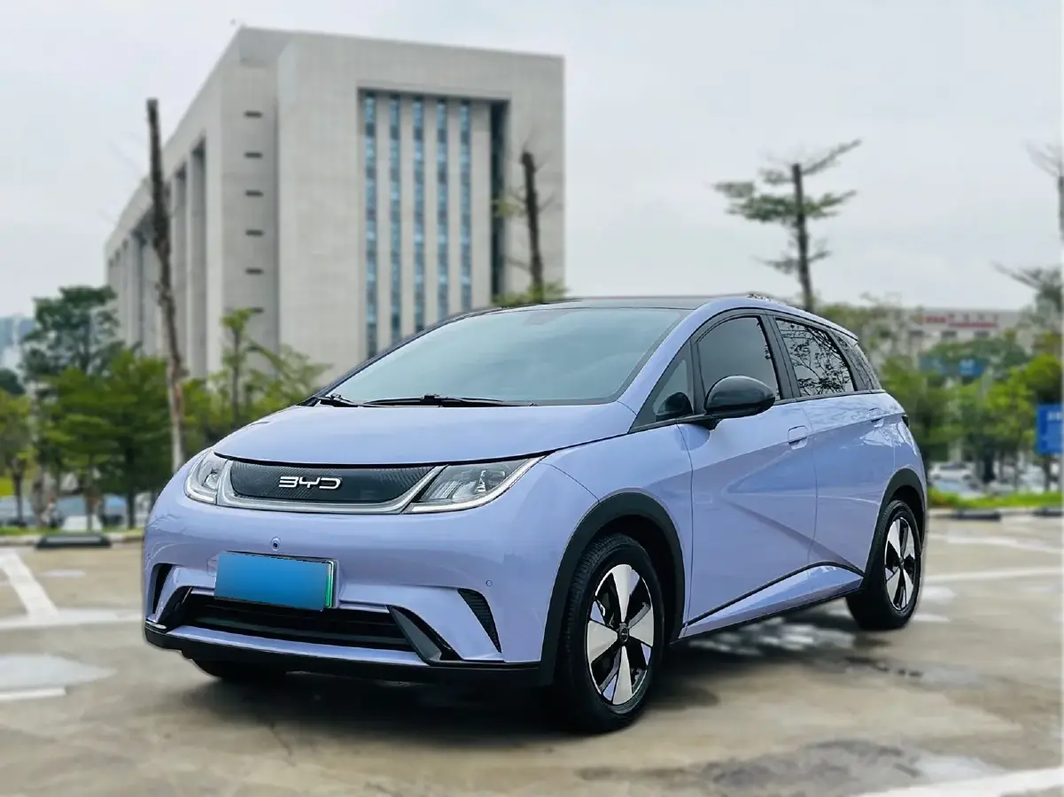 2023 BYD Dolphin BEV 44.928KWH