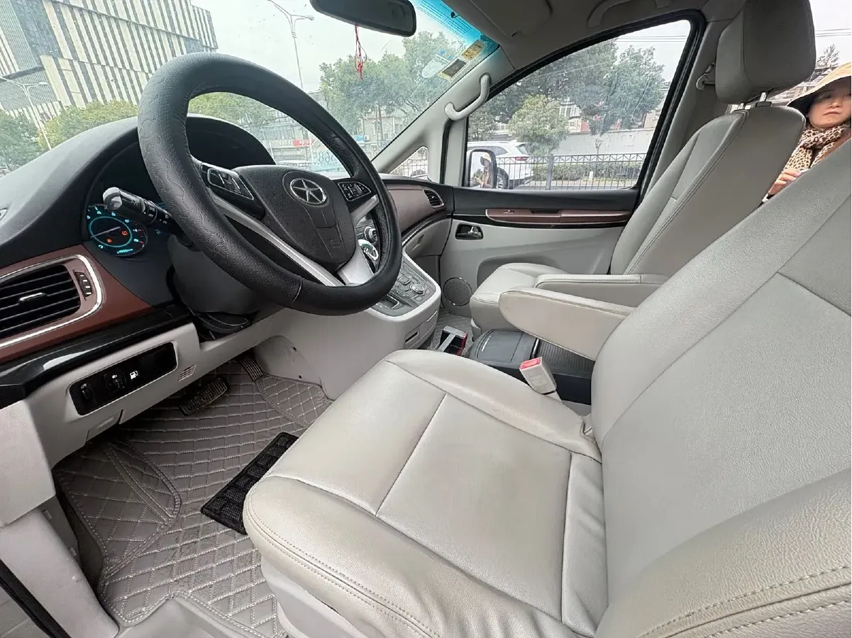 2016 JAC Refine M5 2.0T 177HP L4 5AT,autocango,china used car exporter,china ev exporter,chinese used car exporter,chinese used ev exporter