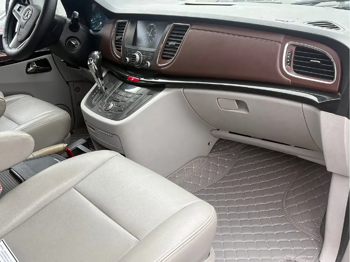 2016 JAC Refine M5 2.0T 177HP L4 5AT,autocango,china used car exporter,china ev exporter,chinese used car exporter,chinese used ev exporter