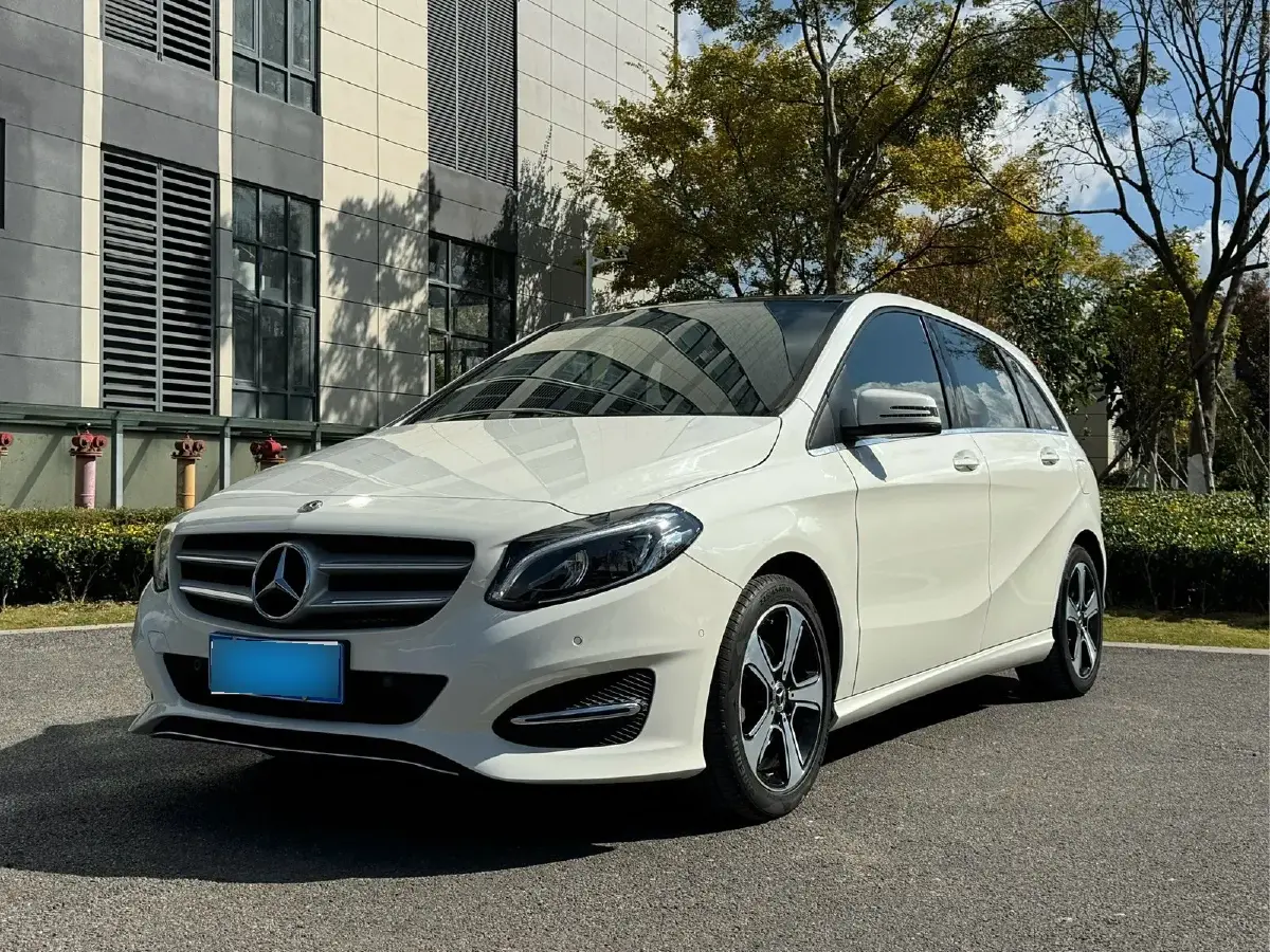 2019 Mercedes-Benz B Class 1.6T 156HP L4 7DCT