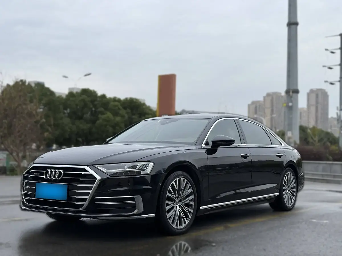 2018 Audi A8 3.0T 340HP V6 8AT