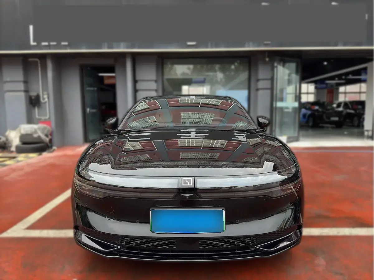2024 Zeekr 007 BEV 75KWH