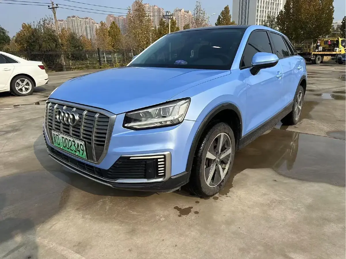 2019 Audi Q2L e-tron BEV 39.7KWH