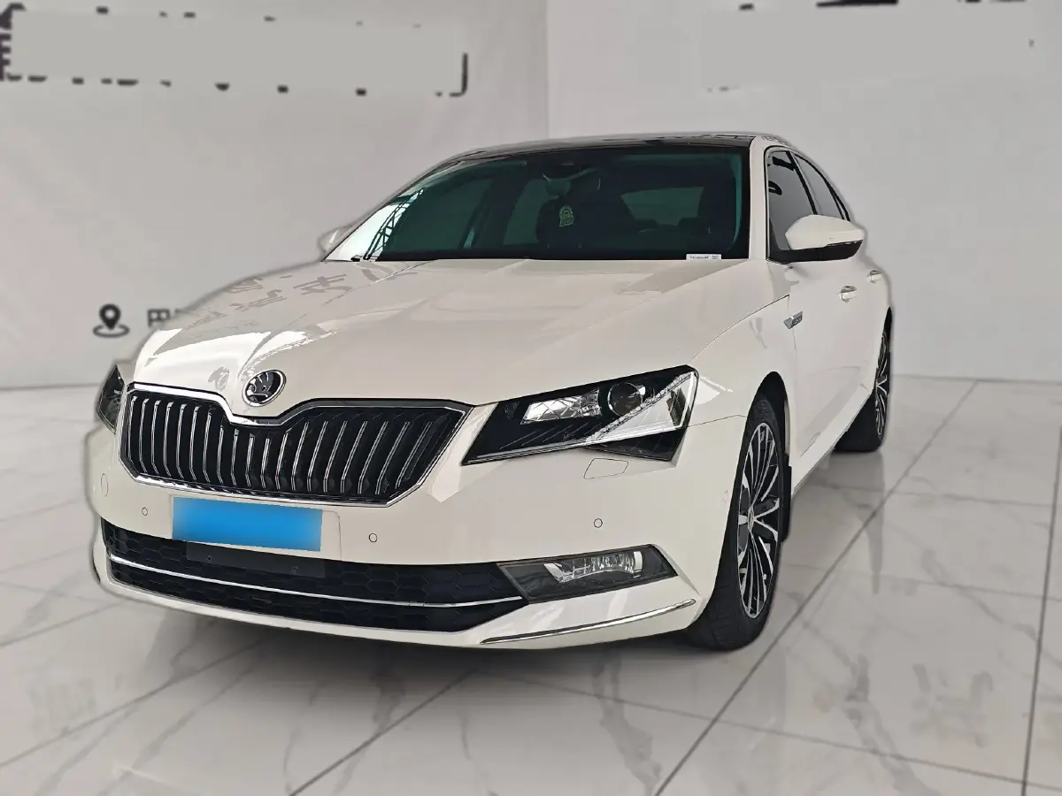 2018 Skoda Superb 1.8T 180HP L4 7DCT