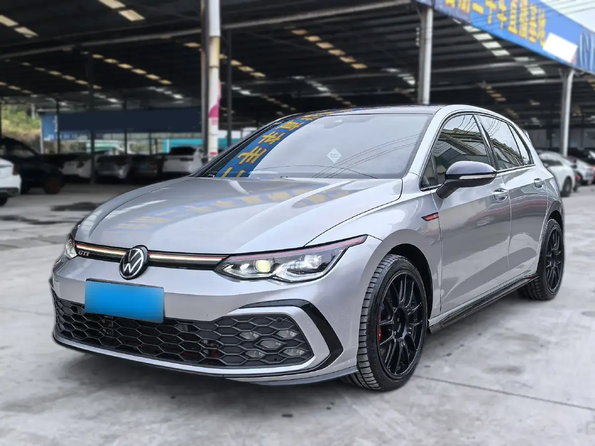 2021 Volkswagen GolfGTI 2.0T 220HP L4 7DCT