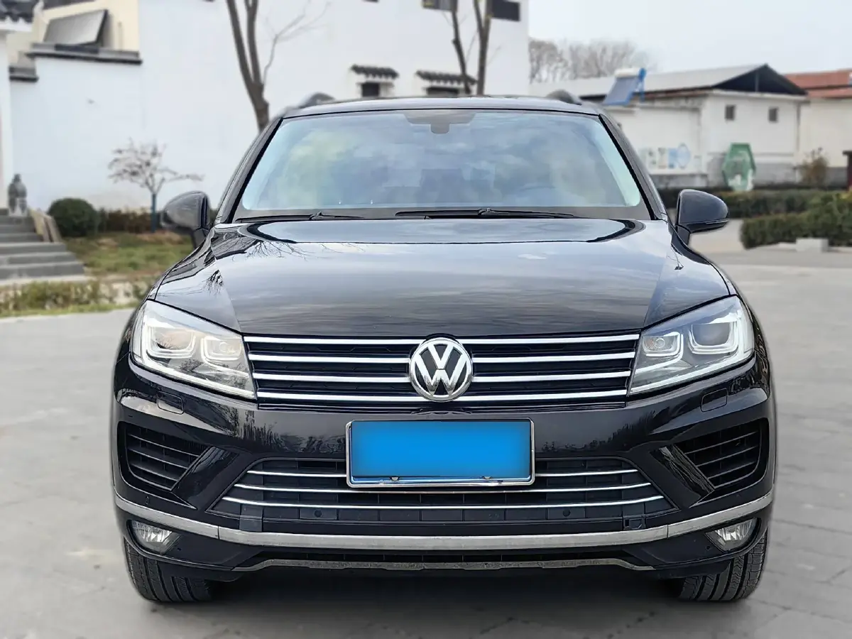 2017 Volkswagen Touareg 3.0T 320HP V6 8AT
