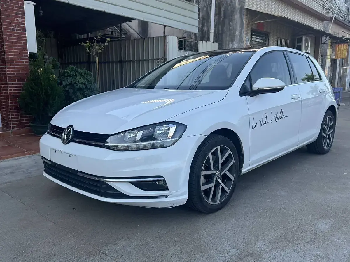 2018 Volkswagen Golf 1.4T 131HP L4 7DCT