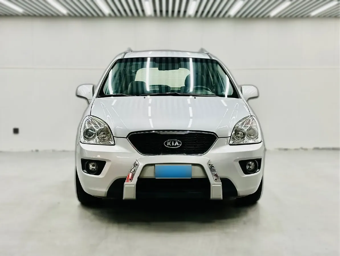 2011 Kia Carens 2.0L 150HP L4 4AT,autocango,china used car exporter,china ev exporter,chinese used car exporter,chinese used ev exporter