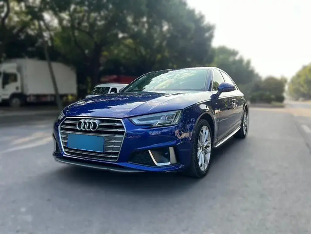2019 Audi A4L 2.0T 190HP L4 7DCT