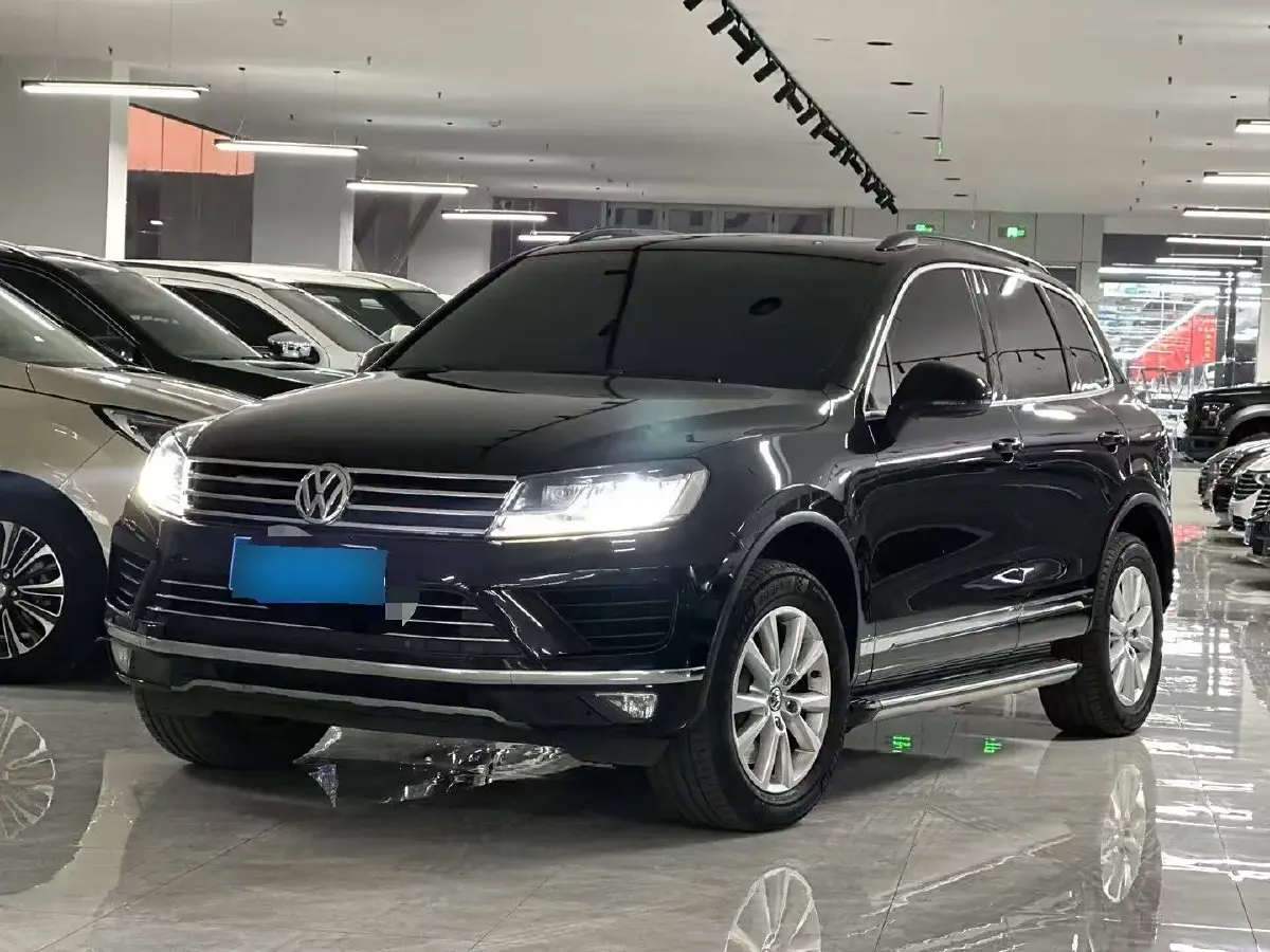 2017 Volkswagen Touareg 3.0T 320HP V6 8AT