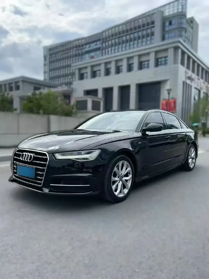 2018 Audi A6L 1.8T 190HP L4 7DCT