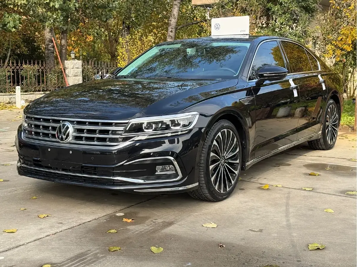 2021 Volkswagen Phideon 2.0T 224HP L4 7DCT