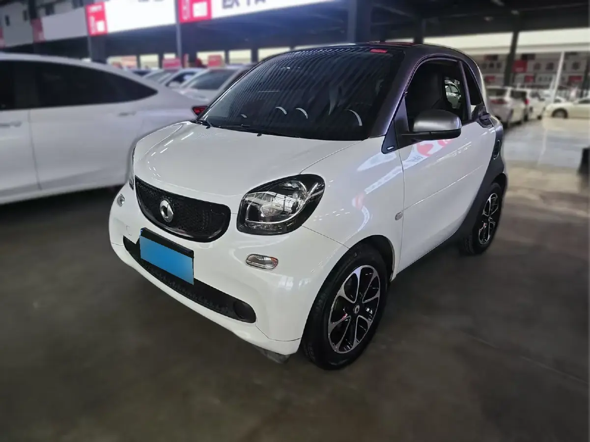 2015 Smart smart fortwo 1.0L 71HP L3 6DCT