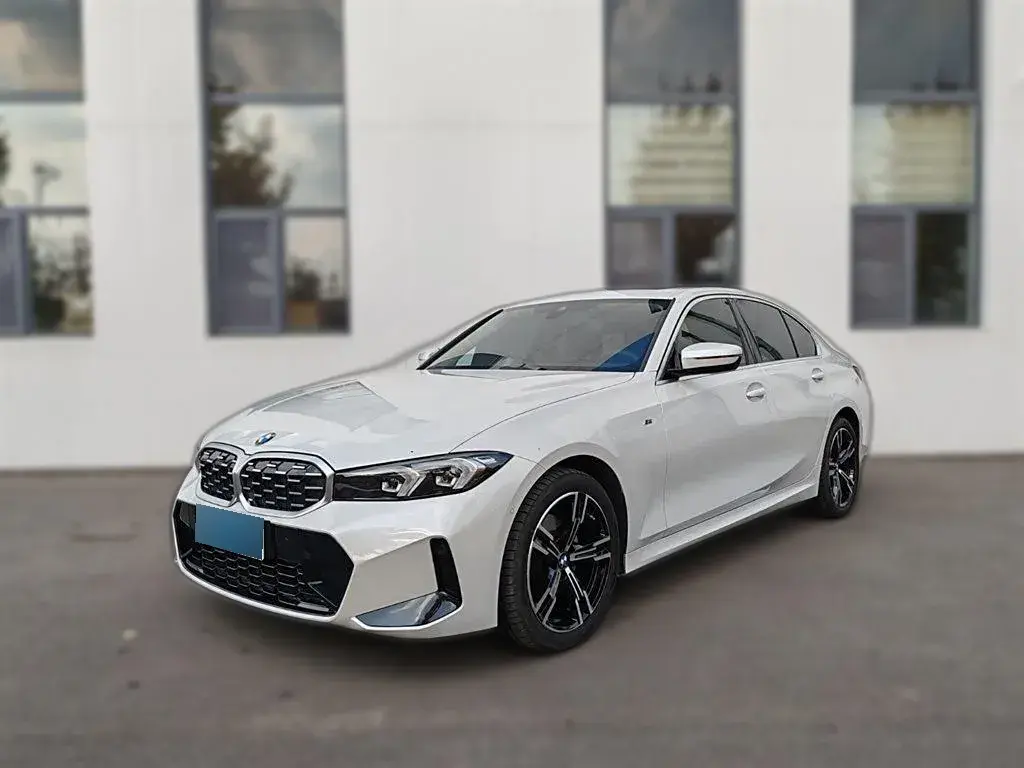 2024 BMW 3 Series 2.0T 184HP L4 8AT