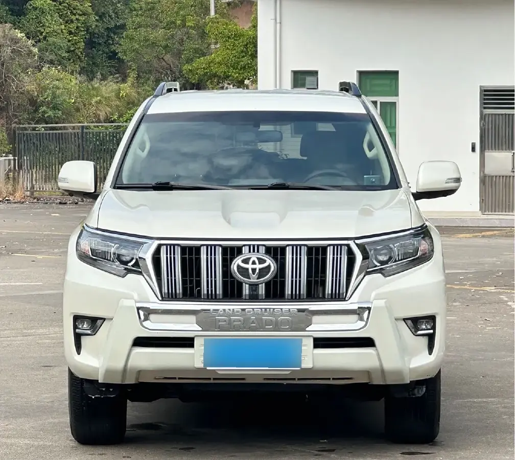2010 Toyota Land Cruiser Prado 2.7L 163HP L4 5MT