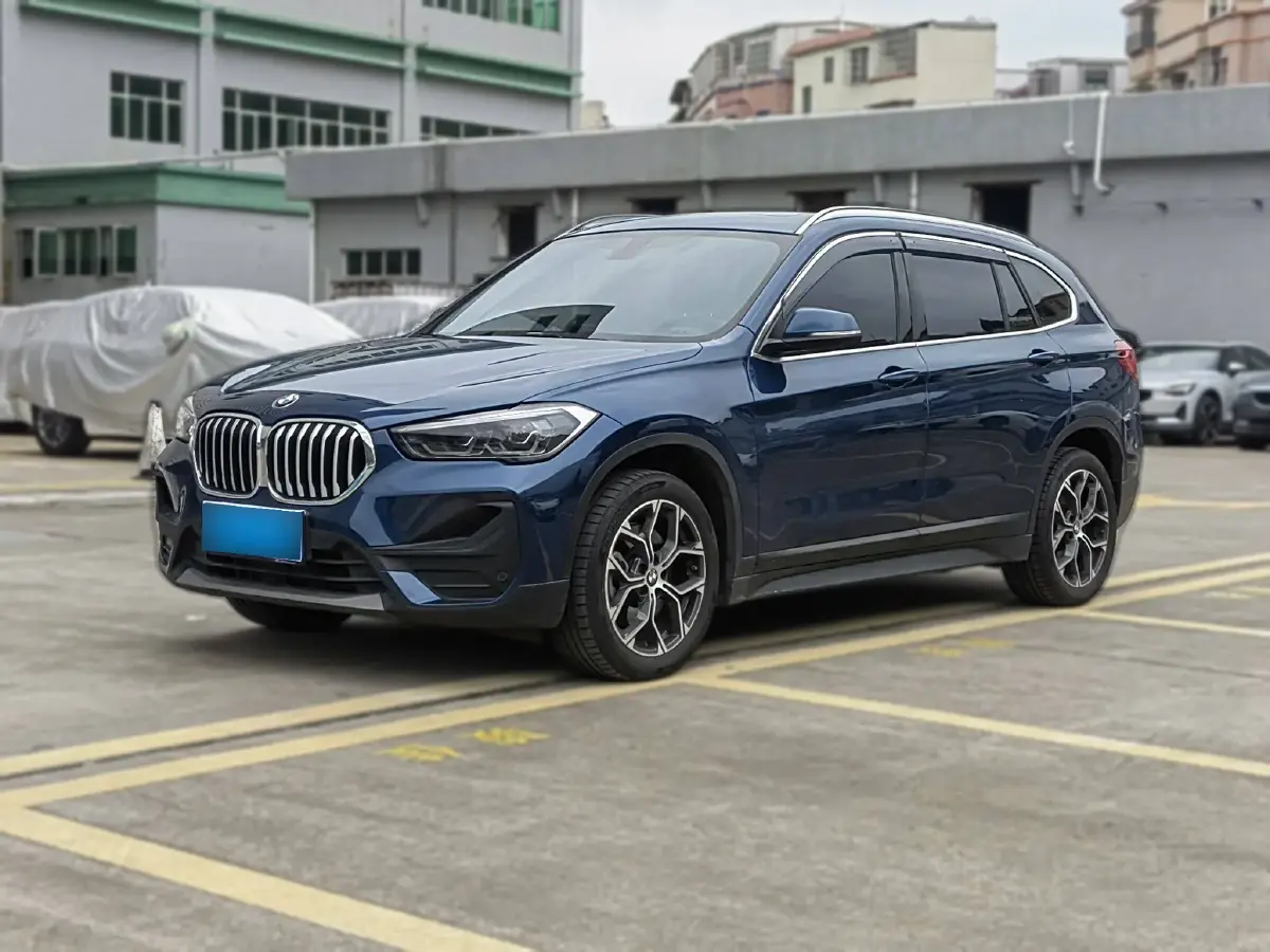 2022 BMW X1 2.0T 192HP L4 7DCT