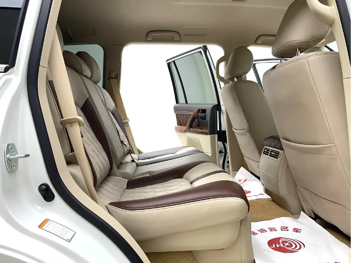 2016 Toyota Land Cruiser 4.0L 275HP V6 5AT,autocango,china used car exporter,china ev exporter,chinese used car exporter,chinese used ev exporter
