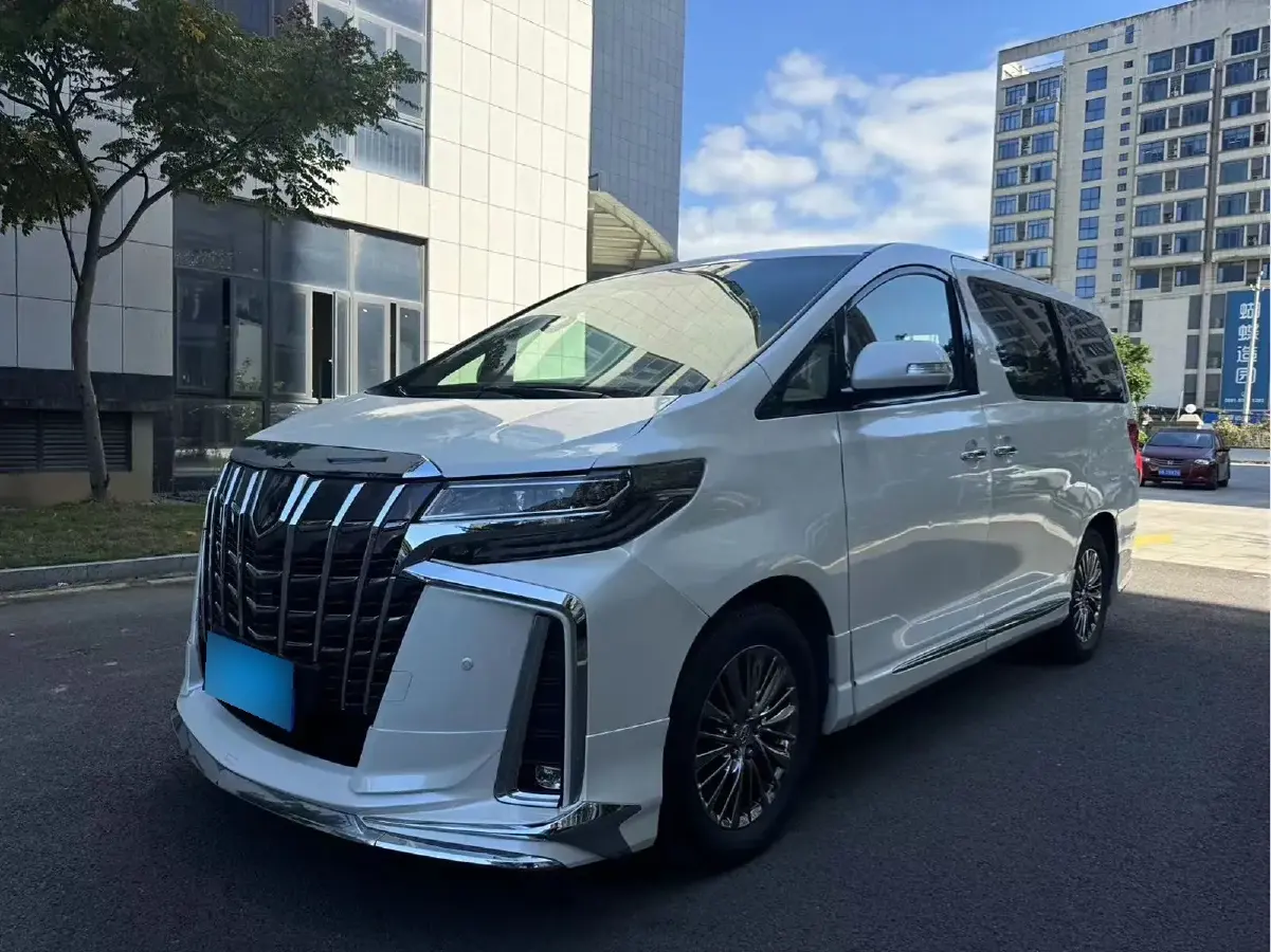 2012 Toyota Alphard 3.5L 275HP V6 6AT