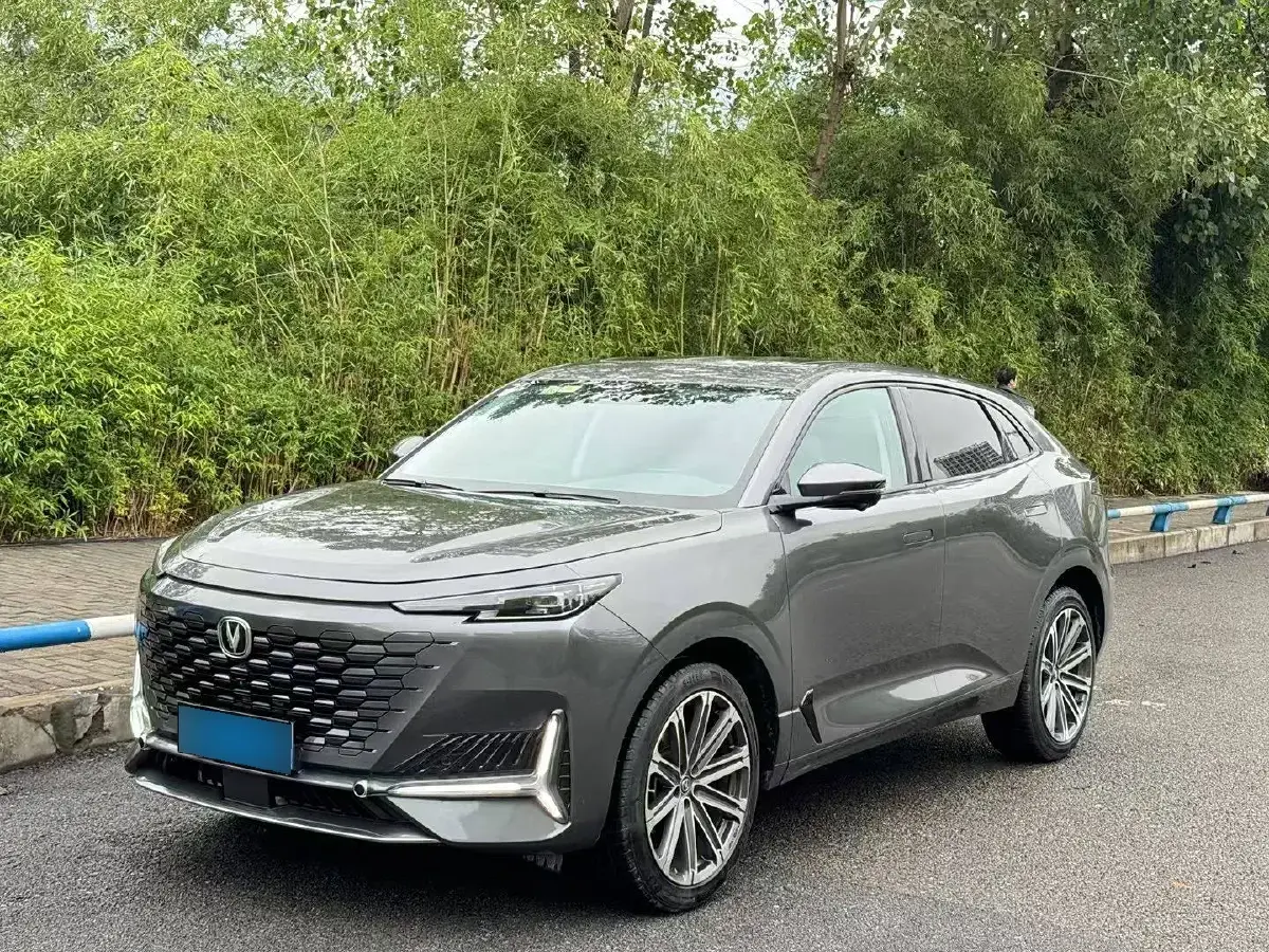 2021 ChangAn UNI-K 2.0T 233HP L4 8AT