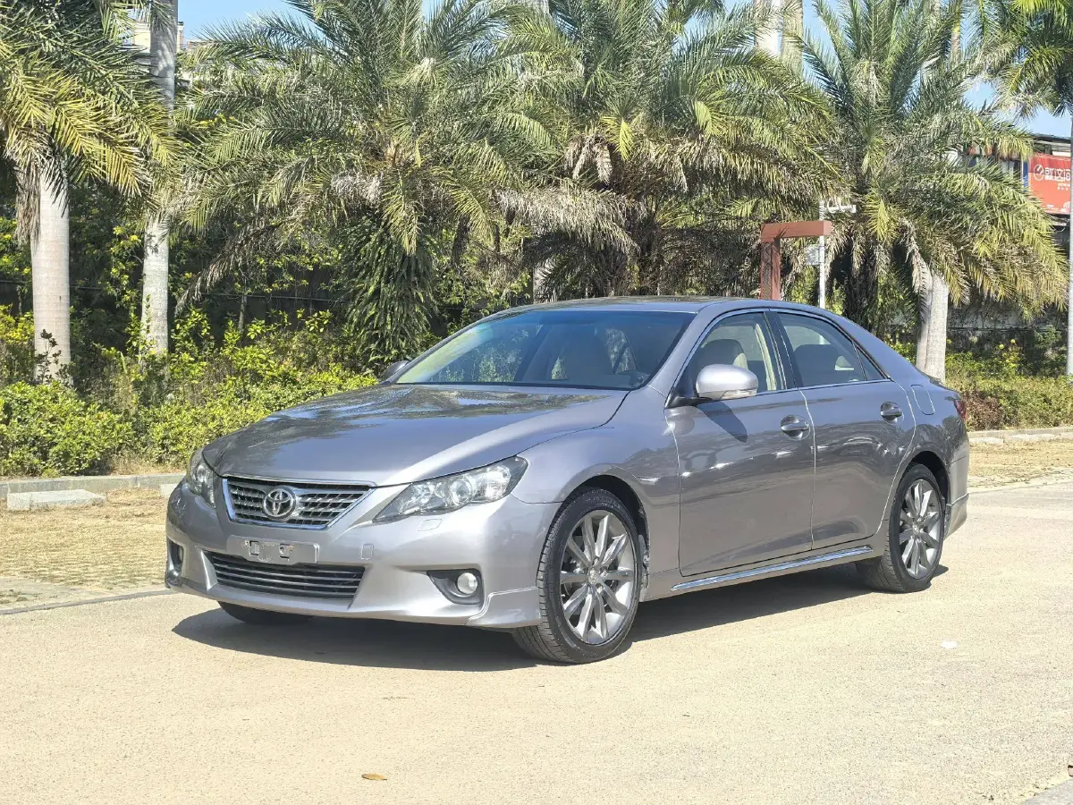 2012 Toyota Reiz 2.5L 193HP V6 6AT