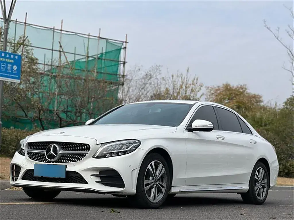 2019 Mercedes-Benz C Class 1.6T 156HP L4 9AT
