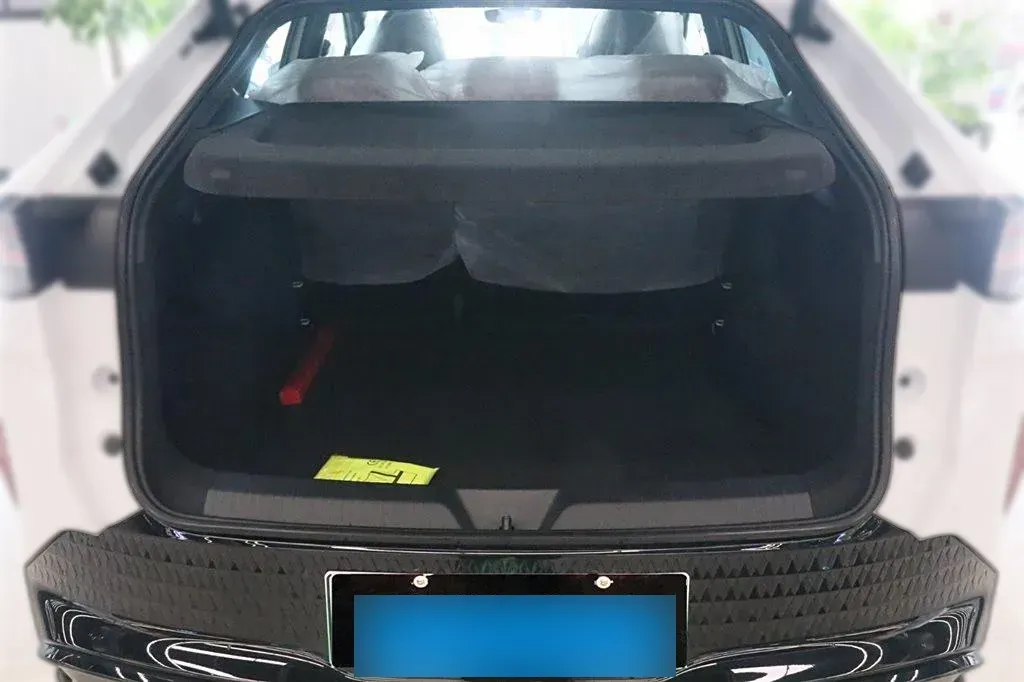 2024 Volkswagen ID.UNYX BEV 82.4KWH,autocango,china used car exporter,china ev exporter,chinese used car exporter,chinese used ev exporter