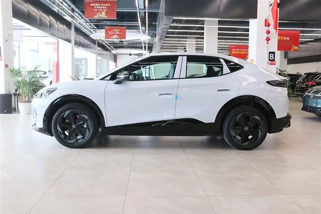 2024 Volkswagen ID.UNYX BEV 82.4KWH,autocango,china used car exporter,china ev exporter,chinese used car exporter,chinese used ev exporter