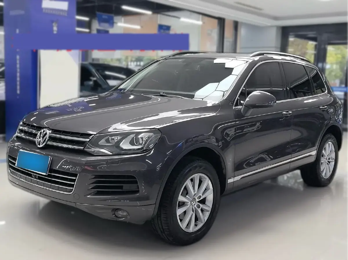 2011 Volkswagen Touareg 3.0T 290HP V6 8AT