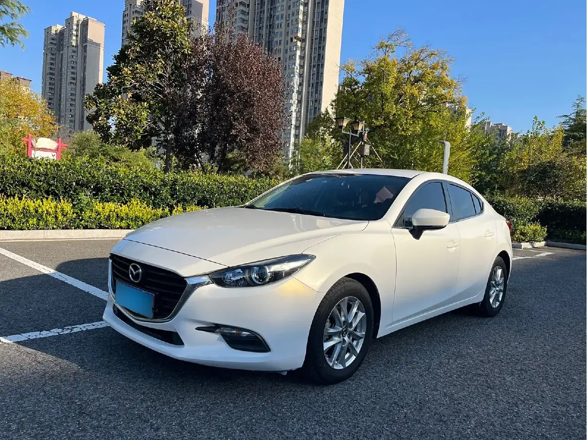 2019 Mazda 3 Axela 1.5L 117HP L4 6AT