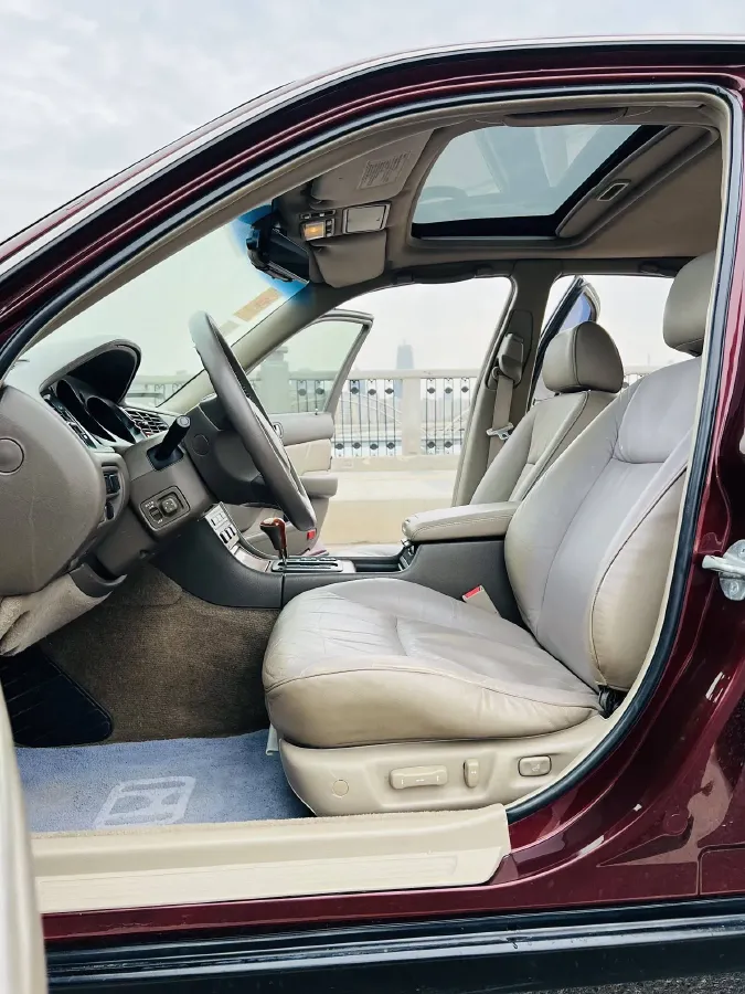 2004 Honda Legend 3.5L 200HP V6 4AT,autocango,china used car exporter,china ev exporter,chinese used car exporter,chinese used ev exporter