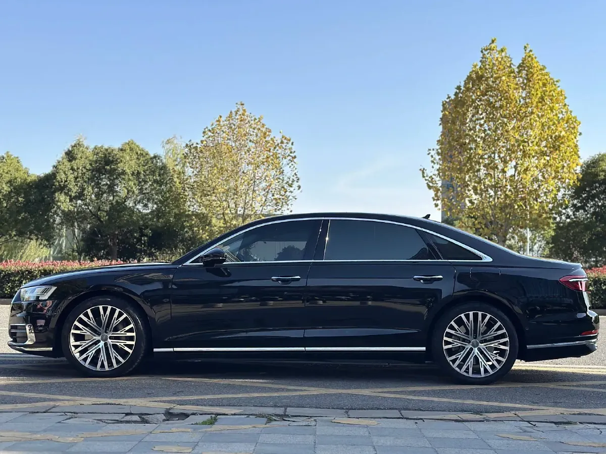 2019 Audi A8 3.0T 340HP V6 8AT,autocango,china used car exporter,china ev exporter,chinese used car exporter,chinese used ev exporter