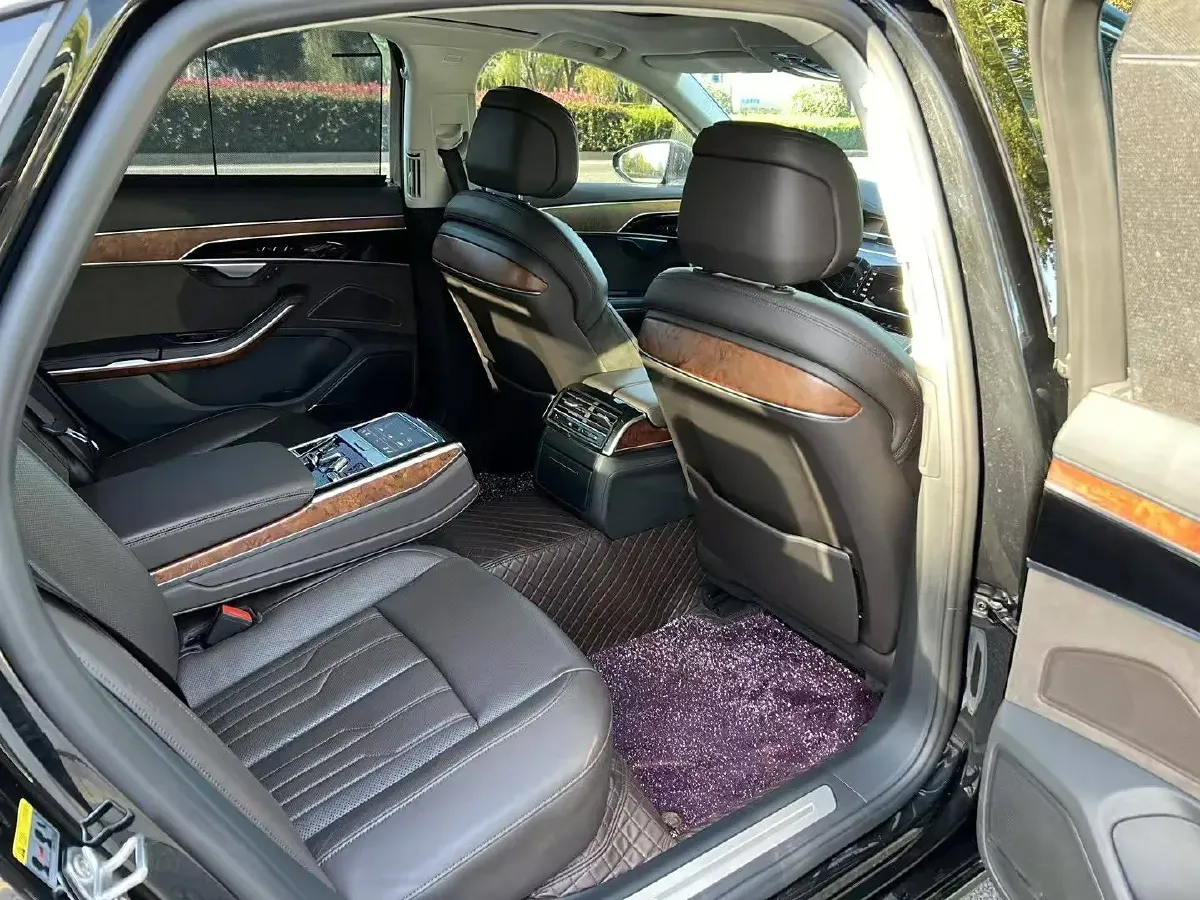 2019 Audi A8 3.0T 340HP V6 8AT,autocango,china used car exporter,china ev exporter,chinese used car exporter,chinese used ev exporter